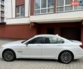 Белый БМВ 7 Серия, объемом двигателя 3 л и пробегом 233 тыс. км за 20000 $, фото 3 на Automoto.ua
