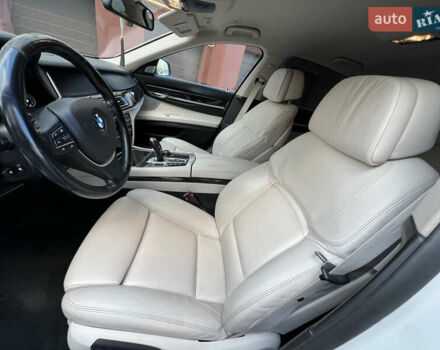 Белый БМВ 7 Серия, объемом двигателя 3 л и пробегом 230 тыс. км за 21400 $, фото 50 на Automoto.ua