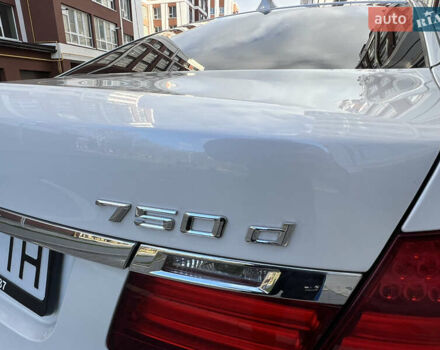 Белый БМВ 7 Серия, объемом двигателя 3 л и пробегом 230 тыс. км за 21400 $, фото 45 на Automoto.ua