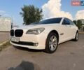 Белый БМВ 7 Серия, объемом двигателя 3 л и пробегом 141 тыс. км за 12900 $, фото 1 на Automoto.ua