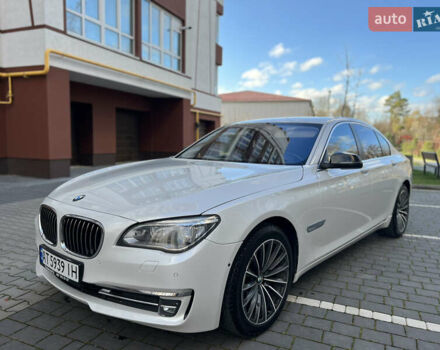 Белый БМВ 7 Серия, объемом двигателя 3 л и пробегом 230 тыс. км за 21400 $, фото 23 на Automoto.ua