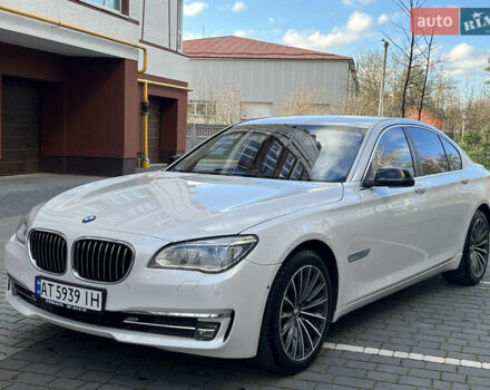 Белый БМВ 7 Серия, объемом двигателя 3 л и пробегом 230 тыс. км за 21400 $, фото 3 на Automoto.ua