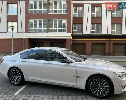 Белый БМВ 7 Серия, объемом двигателя 3 л и пробегом 230 тыс. км за 21400 $, фото 18 на Automoto.ua
