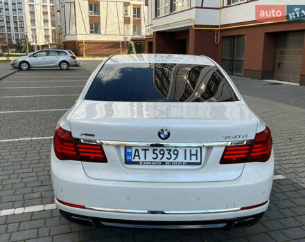 Белый БМВ 7 Серия, объемом двигателя 3 л и пробегом 230 тыс. км за 21400 $, фото 12 на Automoto.ua