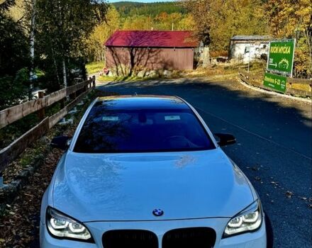 Белый БМВ 7 Серия, объемом двигателя 3 л и пробегом 1 тыс. км за 17500 $, фото 2 на Automoto.ua