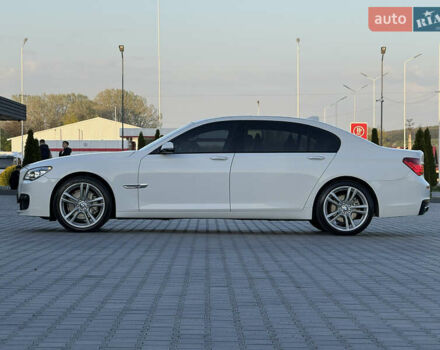 Белый БМВ 7 Серия, объемом двигателя 3 л и пробегом 142 тыс. км за 16500 $, фото 4 на Automoto.ua
