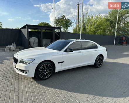 Белый БМВ 7 Серия, объемом двигателя 2.98 л и пробегом 195 тыс. км за 16900 $, фото 22 на Automoto.ua