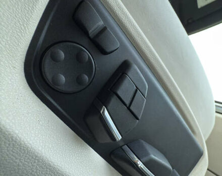 Белый БМВ 7 Серия, объемом двигателя 3 л и пробегом 142 тыс. км за 16500 $, фото 39 на Automoto.ua