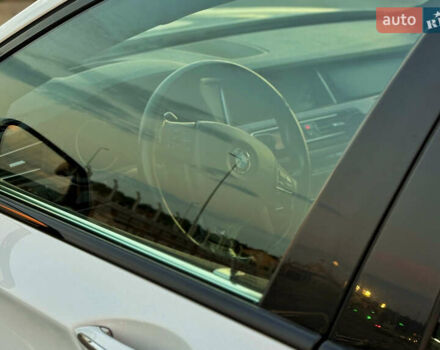 Белый БМВ 7 Серия, объемом двигателя 2.98 л и пробегом 190 тыс. км за 17500 $, фото 11 на Automoto.ua