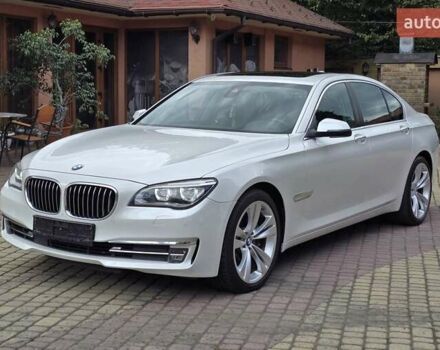 Белый БМВ 7 Серия, объемом двигателя 3 л и пробегом 240 тыс. км за 26555 $, фото 27 на Automoto.ua