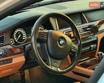 Белый БМВ 7 Серия, объемом двигателя 2.98 л и пробегом 190 тыс. км за 17500 $, фото 13 на Automoto.ua