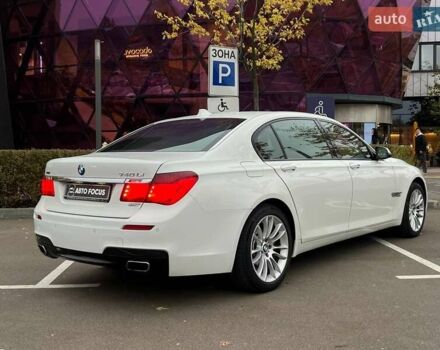БМВ 7 Серия 2014 в Киеве на Automoto.ua Белый БМВ 7 Серия, объемом двигателя 2.98 л и пробегом 193 тыс. км за 22990 $, фото 7 на Automoto.ua