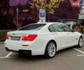 БМВ 7 Серия 2014 в Киеве на Automoto.ua Белый БМВ 7 Серия, объемом двигателя 2.98 л и пробегом 193 тыс. км за 22990 $, фото 7 на Automoto.ua