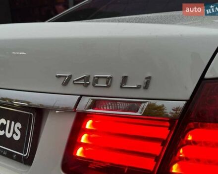 БМВ 7 Серия 2014 в Киеве на Automoto.ua Белый БМВ 7 Серия, объемом двигателя 2.98 л и пробегом 193 тыс. км за 22990 $, фото 43 на Automoto.ua