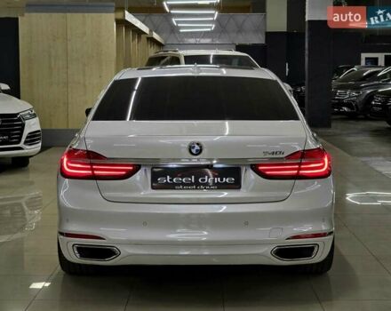 Белый БМВ 7 Серия, объемом двигателя 3 л и пробегом 161 тыс. км за 29979 $, фото 13 на Automoto.ua