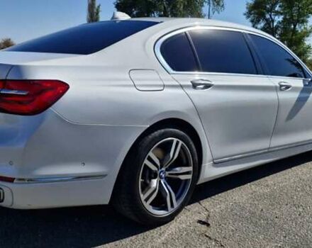 Білий БМВ 7 Серія, об'ємом двигуна 2.98 л та пробігом 155 тис. км за 31500 $, фото 31 на Automoto.ua