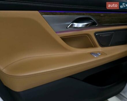 Белый БМВ 7 Серия, объемом двигателя 3 л и пробегом 161 тыс. км за 29979 $, фото 26 на Automoto.ua