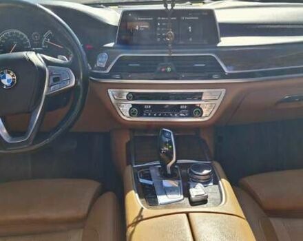 Білий БМВ 7 Серія, об'ємом двигуна 2.98 л та пробігом 155 тис. км за 31500 $, фото 26 на Automoto.ua