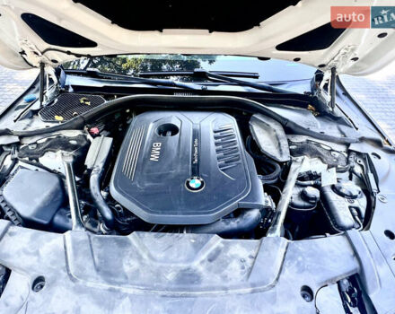 Белый БМВ 7 Серия, объемом двигателя 3 л и пробегом 158 тыс. км за 31500 $, фото 18 на Automoto.ua