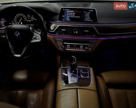 Белый БМВ 7 Серия, объемом двигателя 3 л и пробегом 161 тыс. км за 29979 $, фото 29 на Automoto.ua