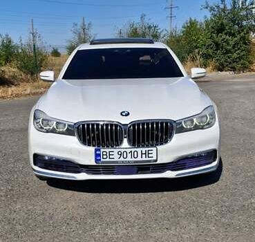 Білий БМВ 7 Серія, об'ємом двигуна 2.98 л та пробігом 155 тис. км за 31500 $, фото 27 на Automoto.ua