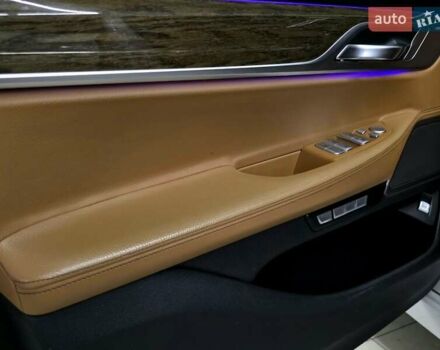 Белый БМВ 7 Серия, объемом двигателя 3 л и пробегом 161 тыс. км за 29979 $, фото 17 на Automoto.ua