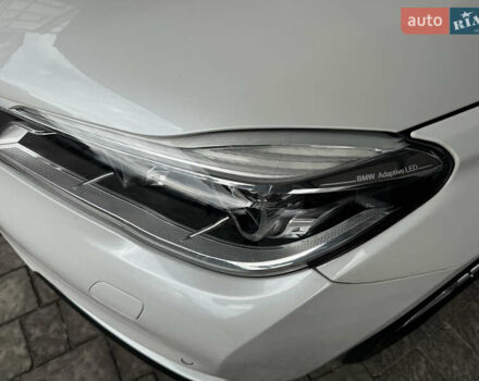 Белый БМВ 7 Серия, объемом двигателя 2.99 л и пробегом 124 тыс. км за 45000 $, фото 38 на Automoto.ua