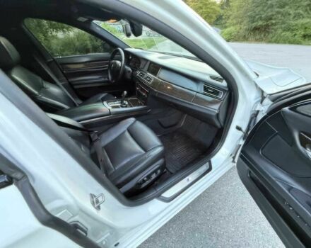 Белый БМВ 7 Серия, объемом двигателя 4.4 л и пробегом 70 тыс. км за 6800 $, фото 7 на Automoto.ua