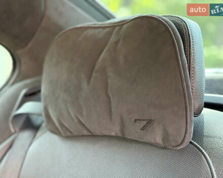 Белый БМВ 7 Серия, объемом двигателя 4.4 л и пробегом 110 тыс. км за 35500 $, фото 26 на Automoto.ua