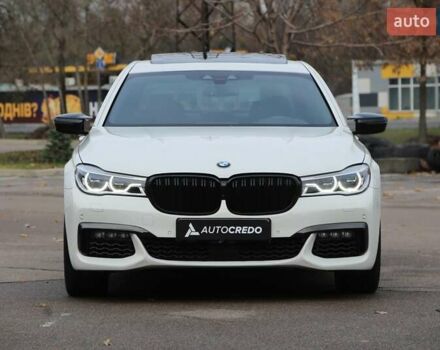 Белый БМВ 7 Серия, объемом двигателя 4.39 л и пробегом 104 тыс. км за 31900 $, фото 1 на Automoto.ua