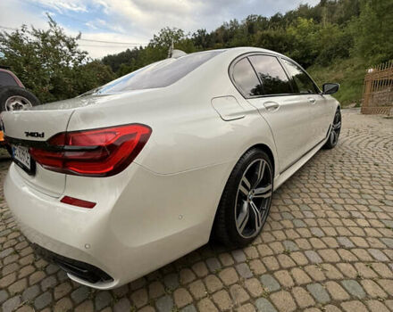 Белый БМВ 7 Серия, объемом двигателя 2.99 л и пробегом 200 тыс. км за 37000 $, фото 11 на Automoto.ua