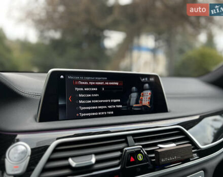 Белый БМВ 7 Серия, объемом двигателя 2.99 л и пробегом 200 тыс. км за 35000 $, фото 67 на Automoto.ua