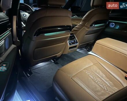 Белый БМВ 7 Серия, объемом двигателя 4.39 л и пробегом 134 тыс. км за 34844 $, фото 24 на Automoto.ua