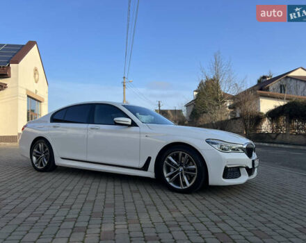 Белый БМВ 7 Серия, объемом двигателя 2.99 л и пробегом 200 тыс. км за 35000 $, фото 14 на Automoto.ua