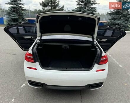 Белый БМВ 7 Серия, объемом двигателя 2.99 л и пробегом 78 тыс. км за 29900 $, фото 22 на Automoto.ua