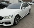 Белый БМВ 7 Серия, объемом двигателя 3 л и пробегом 122 тыс. км за 29500 $, фото 2 на Automoto.ua
