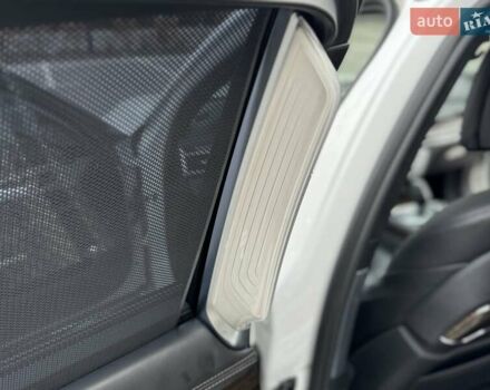 Белый БМВ 7 Серия, объемом двигателя 3 л и пробегом 78 тыс. км за 29700 $, фото 70 на Automoto.ua