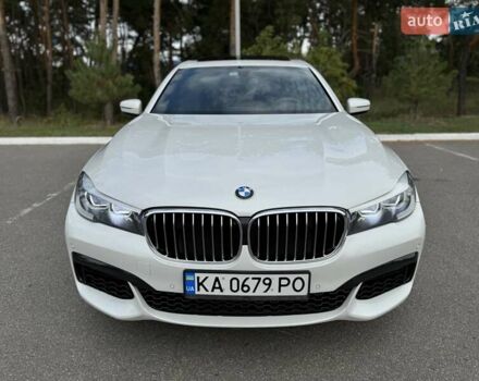 Белый БМВ 7 Серия, объемом двигателя 2.99 л и пробегом 78 тыс. км за 29900 $, фото 2 на Automoto.ua
