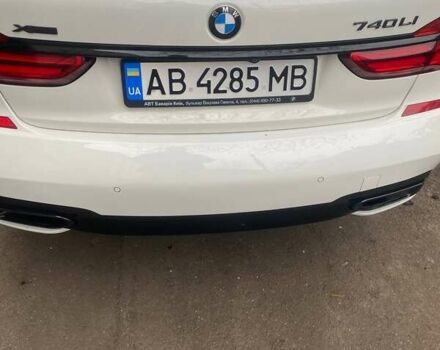 Белый БМВ 7 Серия, объемом двигателя 3 л и пробегом 122 тыс. км за 29500 $, фото 18 на Automoto.ua