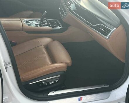 Белый БМВ 7 Серия, объемом двигателя 4.39 л и пробегом 134 тыс. км за 34844 $, фото 52 на Automoto.ua