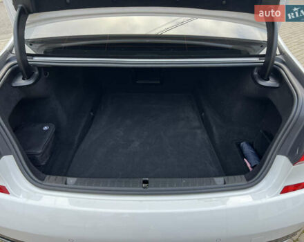 Белый БМВ 7 Серия, объемом двигателя 2.99 л и пробегом 200 тыс. км за 35000 $, фото 77 на Automoto.ua