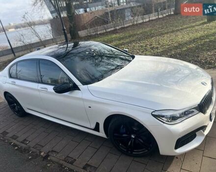 Белый БМВ 7 Серия, объемом двигателя 4.39 л и пробегом 134 тыс. км за 34844 $, фото 43 на Automoto.ua