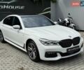 Белый БМВ 7 Серия, объемом двигателя 3 л и пробегом 116 тыс. км за 33500 $, фото 1 на Automoto.ua