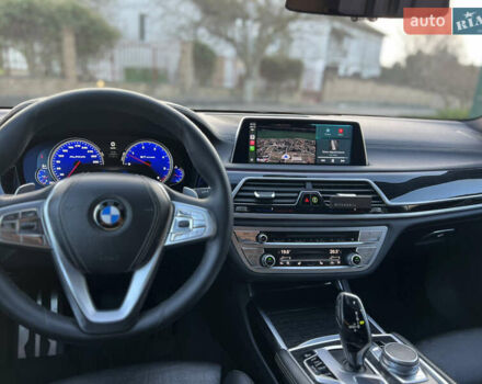 Белый БМВ 7 Серия, объемом двигателя 2.99 л и пробегом 200 тыс. км за 35000 $, фото 39 на Automoto.ua