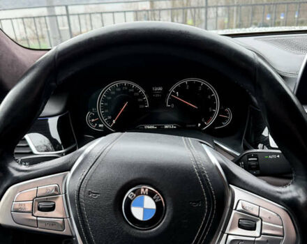 Белый БМВ 7 Серия, объемом двигателя 2.99 л и пробегом 176 тыс. км за 40000 $, фото 15 на Automoto.ua