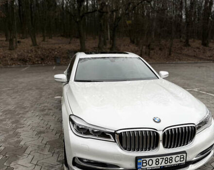 Белый БМВ 7 Серия, объемом двигателя 2.99 л и пробегом 176 тыс. км за 40000 $, фото 3 на Automoto.ua