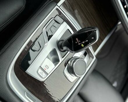 Белый БМВ 7 Серия, объемом двигателя 3 л и пробегом 78 тыс. км за 29700 $, фото 83 на Automoto.ua