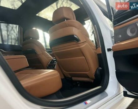 Белый БМВ 7 Серия, объемом двигателя 4.39 л и пробегом 134 тыс. км за 34844 $, фото 58 на Automoto.ua