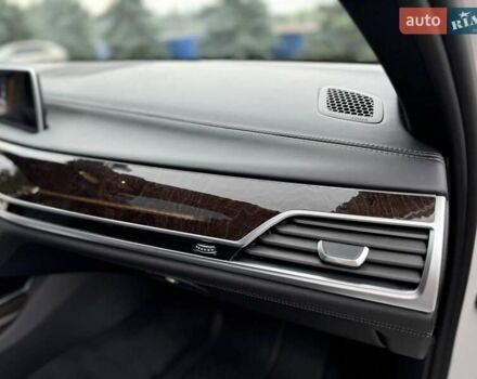 Белый БМВ 7 Серия, объемом двигателя 2.99 л и пробегом 78 тыс. км за 29900 $, фото 70 на Automoto.ua