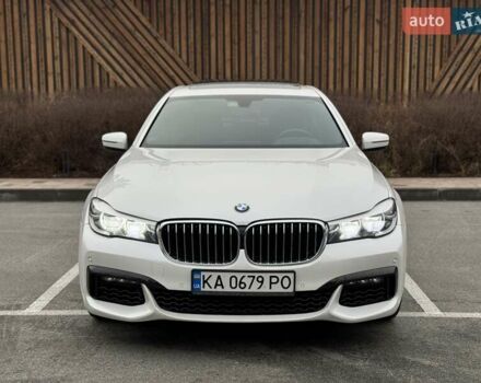 Белый БМВ 7 Серия, объемом двигателя 3 л и пробегом 78 тыс. км за 29700 $, фото 2 на Automoto.ua